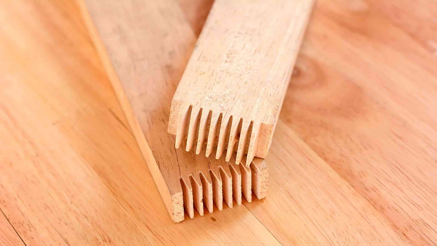 ¡Descubre la belleza y la calidad de las puertas de madera con ensambles Finger Joint!
